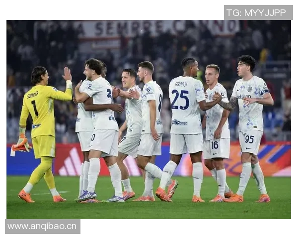 法国队球探现场考察国米前锋博尼关注罗马对国米的精彩对决