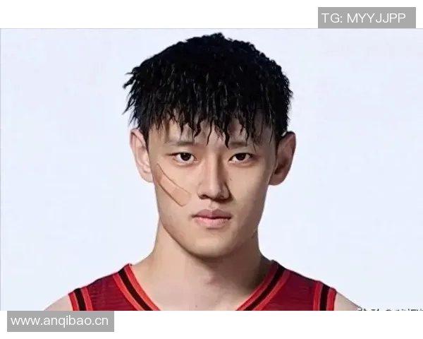 小波特盛赞曾凡博具备NBA潜力运动能力与投篮技术兼备