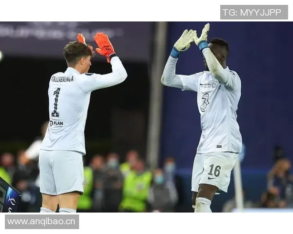 戴维恩米切尔称赞阿德巴约团队凝聚力强调球队团结精神 戴维恩米切尔称赞阿德巴约团队凝聚力强调球队团结精神