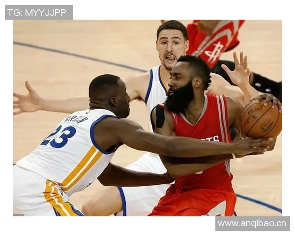 三后卫战术与死亡五小的碰撞湖勇防守短板成最大差距之源