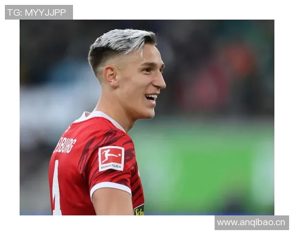 施洛特贝克全场触球与传球双双领先展现稳健表现助力球队胜利