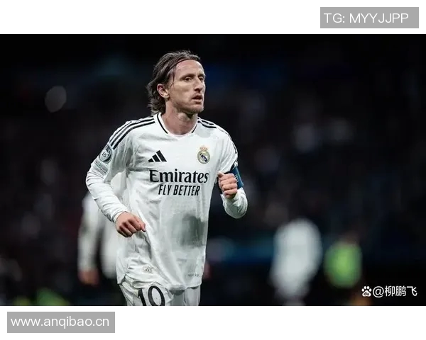 里奇总结比赛表现强调上半场失误频繁下半场实力显现的转变