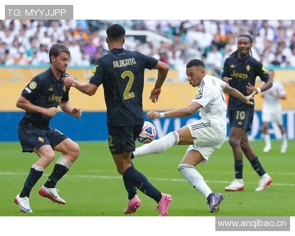 皇马进攻火力全开姆巴佩独揽20球助力球队争冠 皇马进攻火力全开姆巴佩独揽20球助力球队争冠