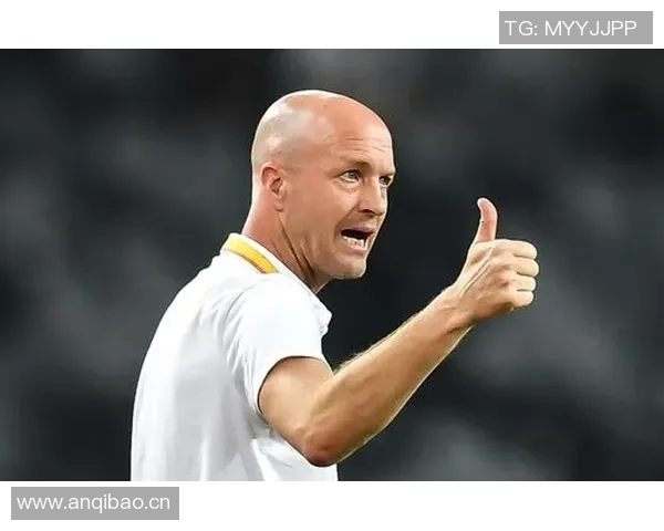 贾府技术总监克罗斯即将离任小克鲁伊夫等人或成接替人选