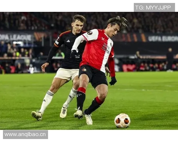 维拉与费耶诺德球迷赛前冲突鹿特丹警方逮捕五名当地人 维拉与费耶诺德球迷赛前冲突鹿特丹警方逮捕五名当地人