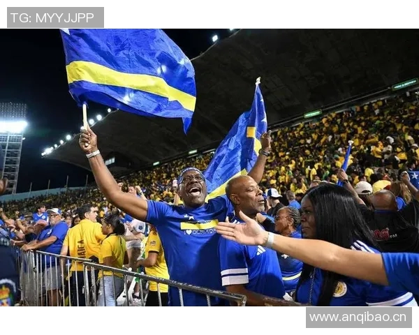 佛得角球员与球迷互动迎战关键战役冲击世界杯梦想