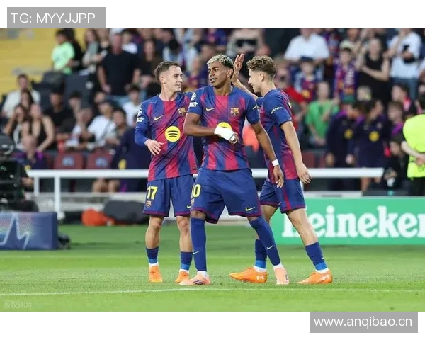 欧冠最佳球员候选名单揭晓费尔明恩梅查丹尼斯曼争夺荣誉