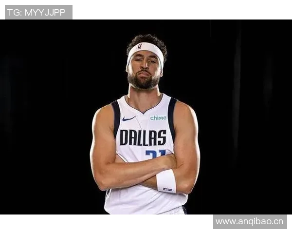 克莱感慨球迷支持激励球队努力拼搏期待为大家奉献精彩比赛