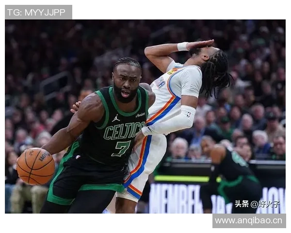 杰伦布朗首节表现平平仅得3分4篮板球队正负值为3状态需提升 杰伦布朗首节表现平平仅得3分4篮板球队正负值为3状态需提升